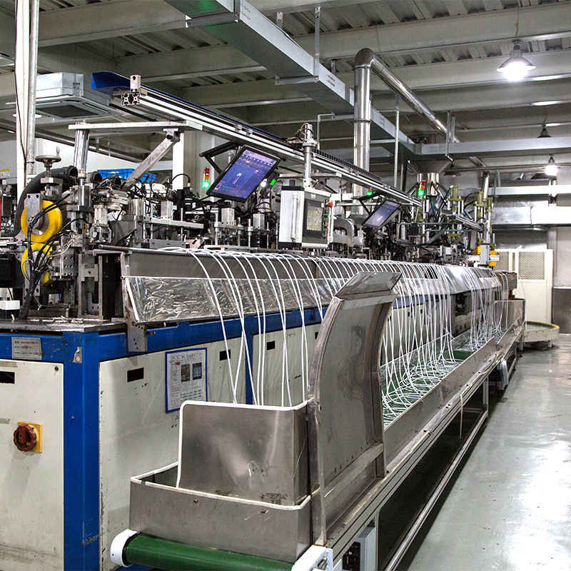 Krajowa standardowa trzyrdzeniowa automatyczna linia produkcyjna czterech generacji